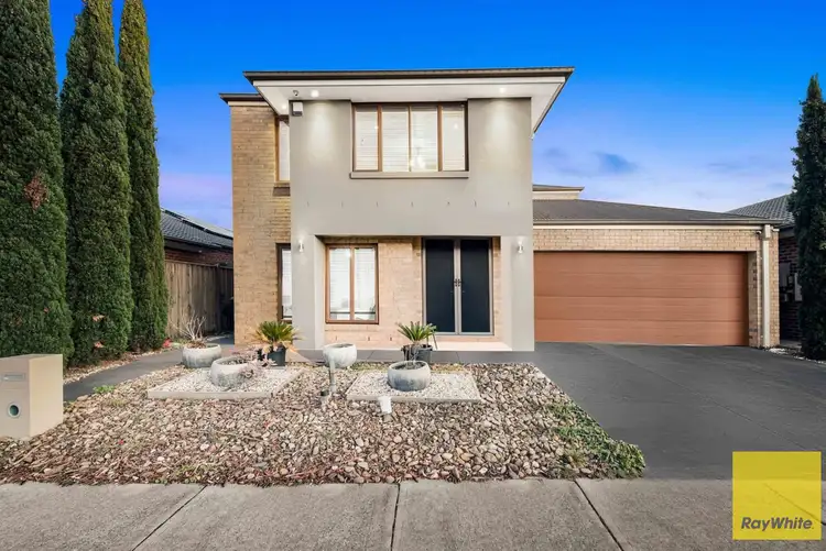 5 Martaban Crescent, Point Cook VIC 3030