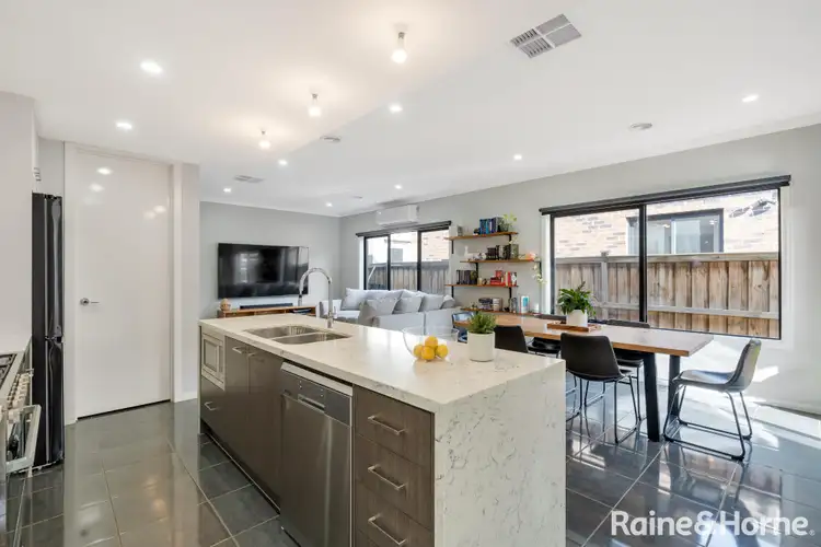 Fifth view of Homely house listing, 18 Weymouth Circuit, Donnybrook VIC 3064