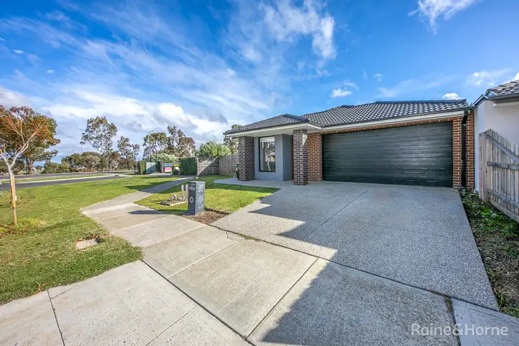 Second view of Homely house listing, 2/10 Sully Court, Diggers Rest VIC 3427