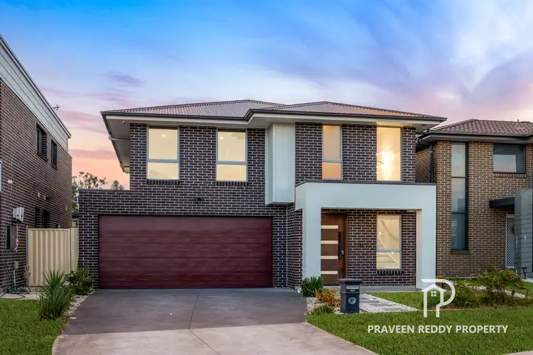 42 Heathland Avenue