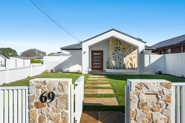 Main view of Homely house listing, 33 Gurney Street, Upper Mount Gravatt QLD 4122