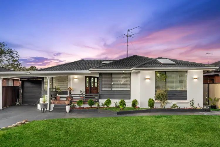 93 Quakers Road, Quakers Hill NSW 2763