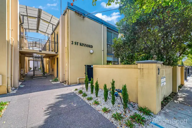 5/2 St Kinnord Street, Aberfeldie VIC 3040