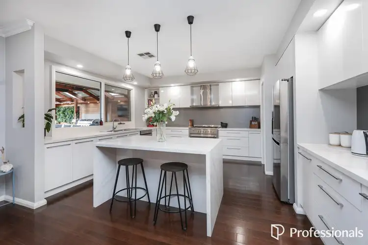 14 Joan Street, Melton VIC 3337