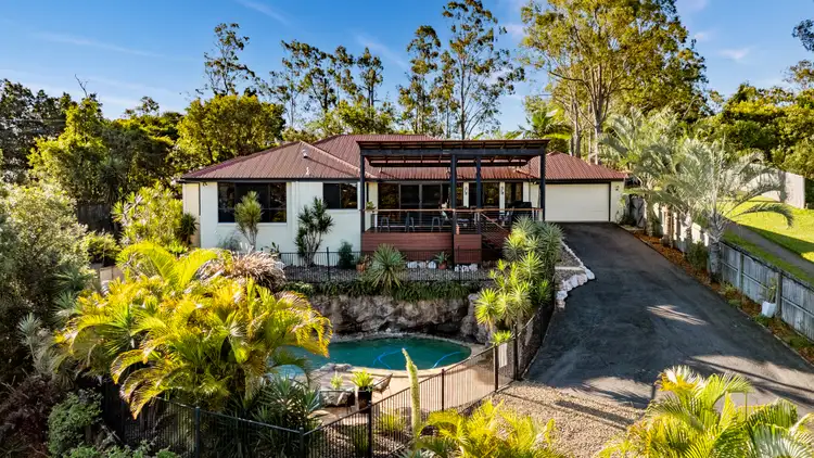 6 Woodfield Court, Ferny Hills QLD 4055