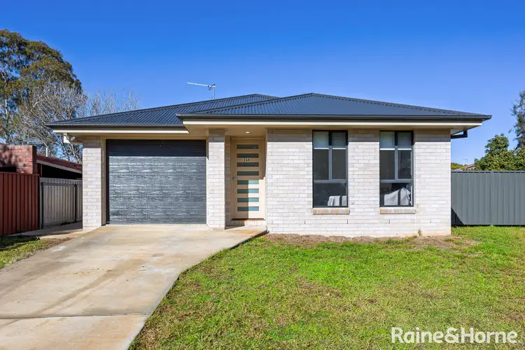 34 Mumford Street