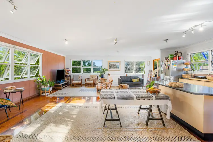 264 Coolangatta Road