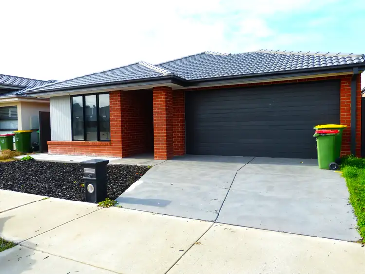 17 Melodie Drive