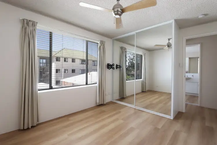 Fifth view of Homely unit listing, 4/58 Esplanade, Golden Beach QLD 4551