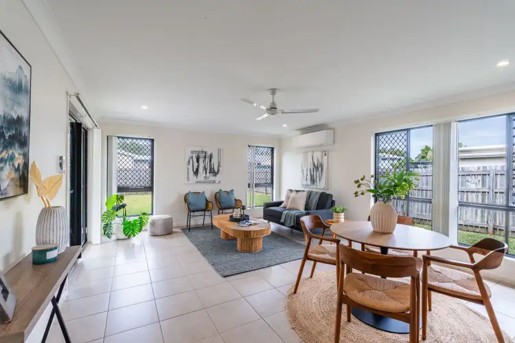 1/18 Hollanders Crescent, Kelso QLD 4815