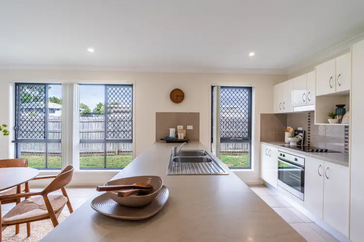Fifth view of Homely house listing, 1/18 Hollanders Crescent, Kelso QLD 4815
