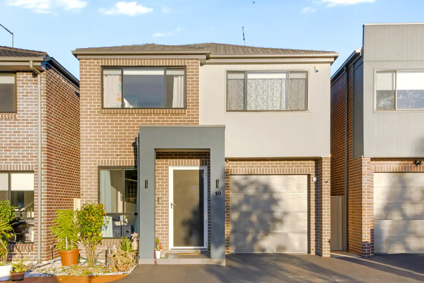 Main view of Homely townhouse listing, 10 Enzo Glade, Schofields NSW 2762