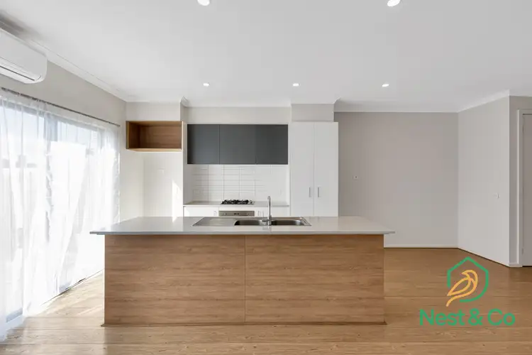 Fourth view of Homely townhouse listing, 3 Clarence Walk, Mickleham VIC 3064