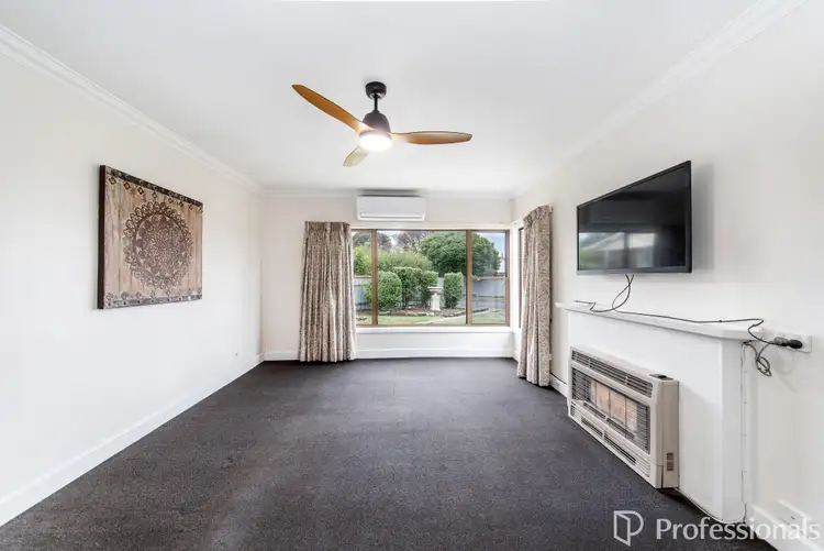 Third view of Homely house listing, 102 Kenny Street, Hamilton VIC 3300