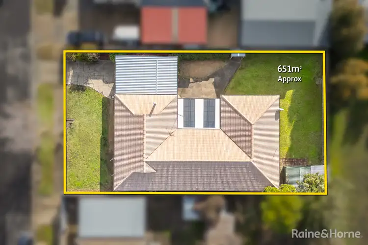 Second view of Homely house listing, 1 Plante Court, Sunbury VIC 3429