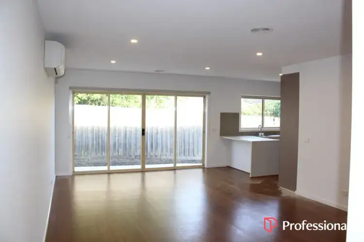 Third view of Homely house listing, 3/1 Biggs Street, St Albans VIC 3021