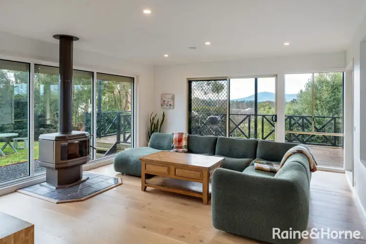 15 Morilla Court, Gisborne VIC 3437