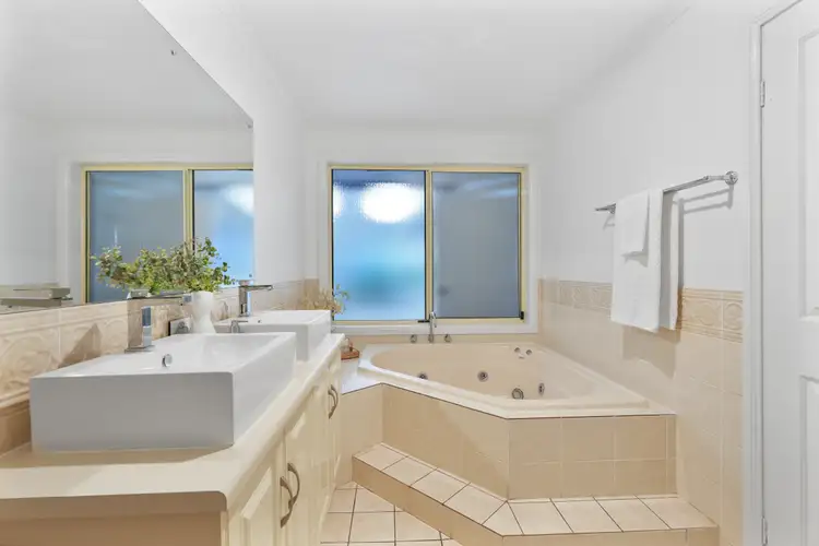 Fifth view of Homely house listing, 12 Christine Circuit, Craigmore SA 5114