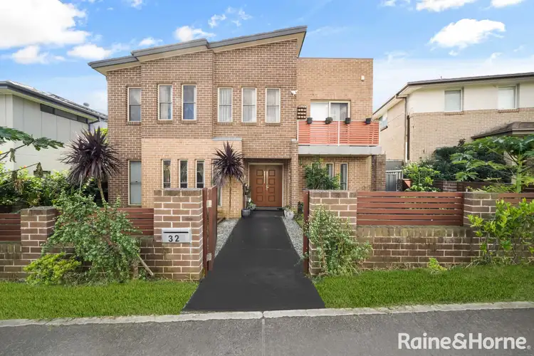 22 & 22A Isabella Crescent