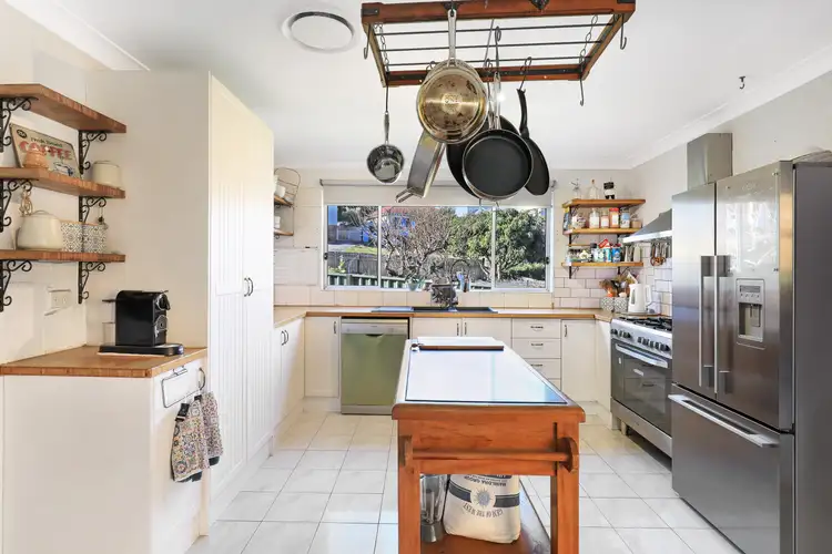 Second view of Homely house listing, 21 Gloria Crescent, Lake Heights NSW 2502