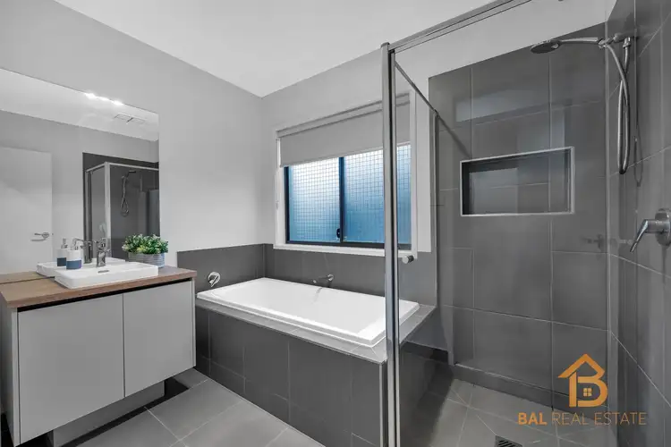 Fifth view of Homely house listing, 20 Sapling Boulevard, Tarneit VIC 3029