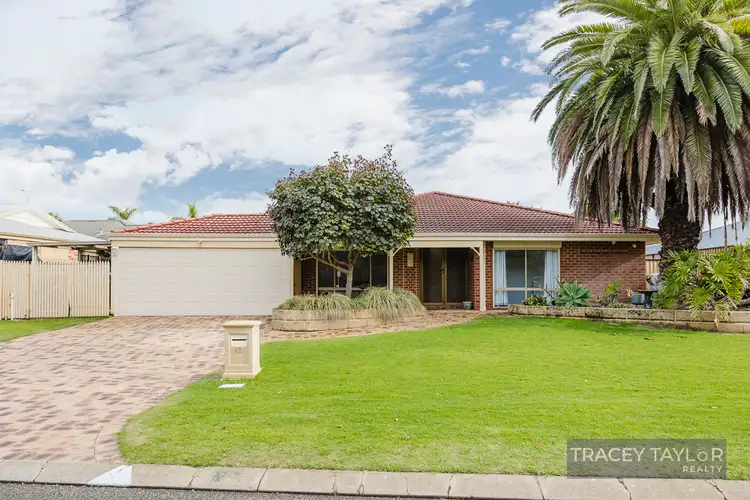17 Aldersea Circle