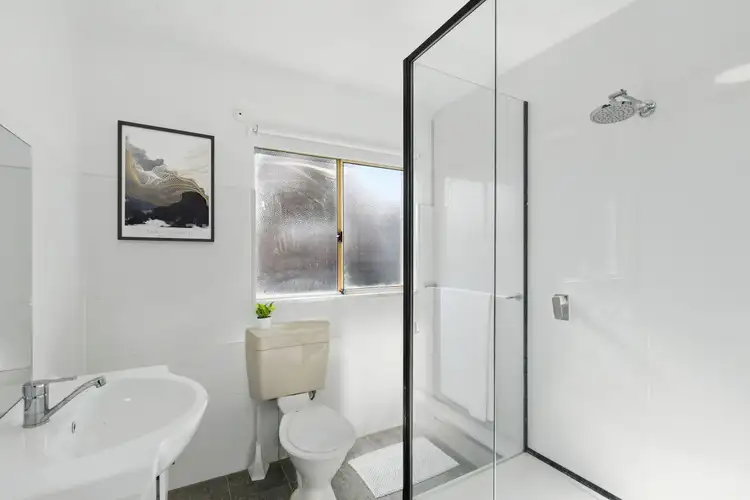 Sixth view of Homely block of units listing, 73 + 73a Bowen Road, Lutana TAS 7009