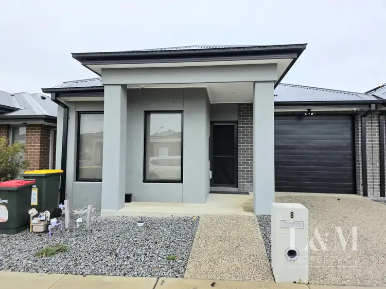 8 Frangipani Way, Mickleham VIC 3064