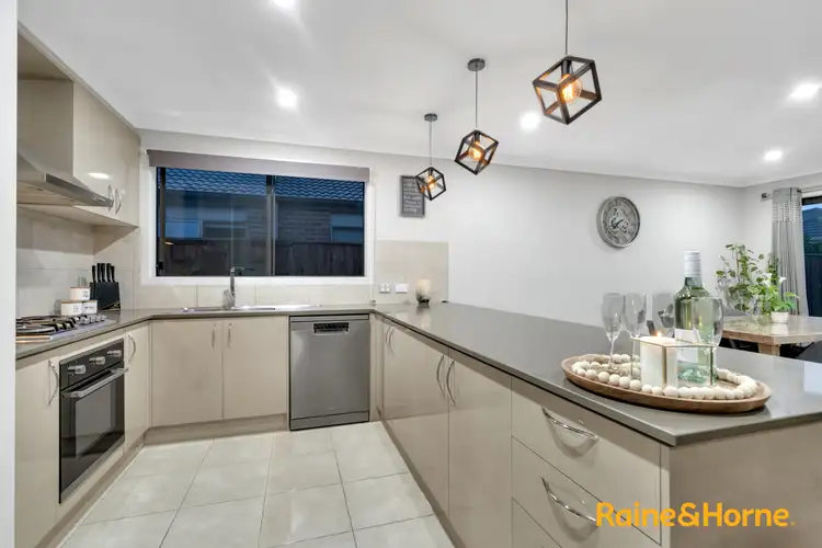 Sixth view of Homely house listing, 20 Avonbury Circuit, Cranbourne West VIC 3977