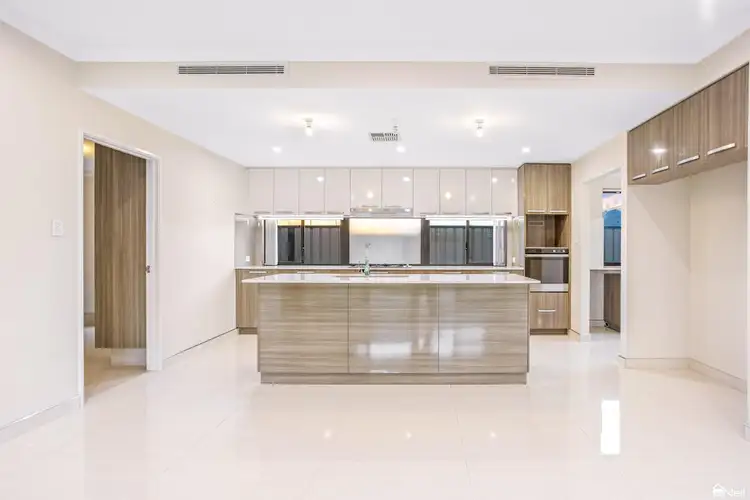 Seventh view of Homely house listing, 39 Riva Entrance, Piara Waters WA 6112