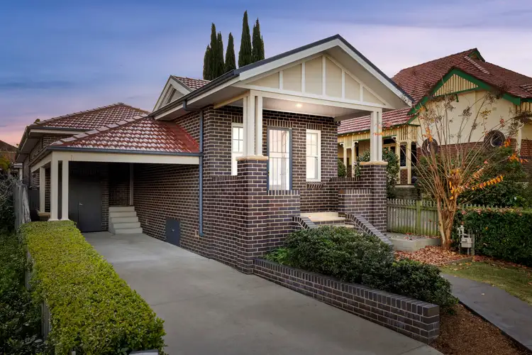 5A Tahlee Street, Burwood NSW 2134
