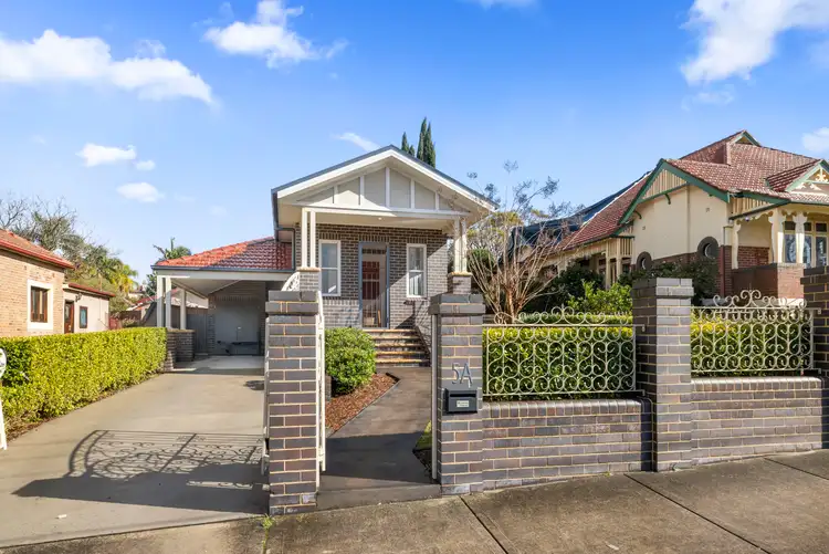 5A Tahlee Street, Burwood NSW 2134