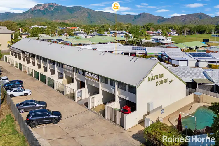 2/352 Ross River Road, Cranbrook QLD 4814