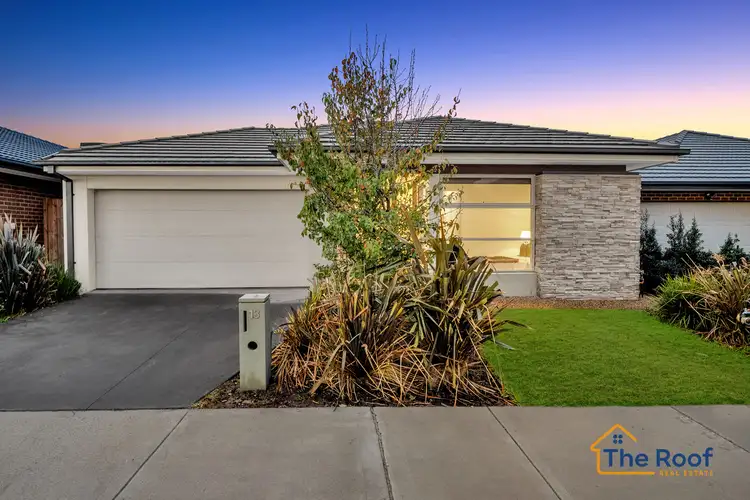 13 Nuttall Street, Mambourin VIC 3024