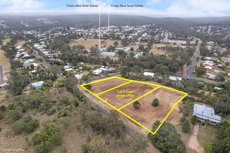 2 Andrews Road, Crows Nest QLD 4355