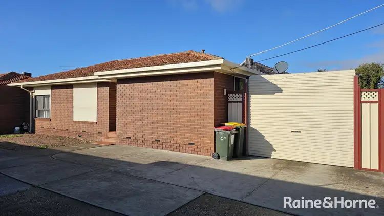 Main view of Homely unit listing, 2/72-74 Walmer Avenue, St Albans VIC 3021