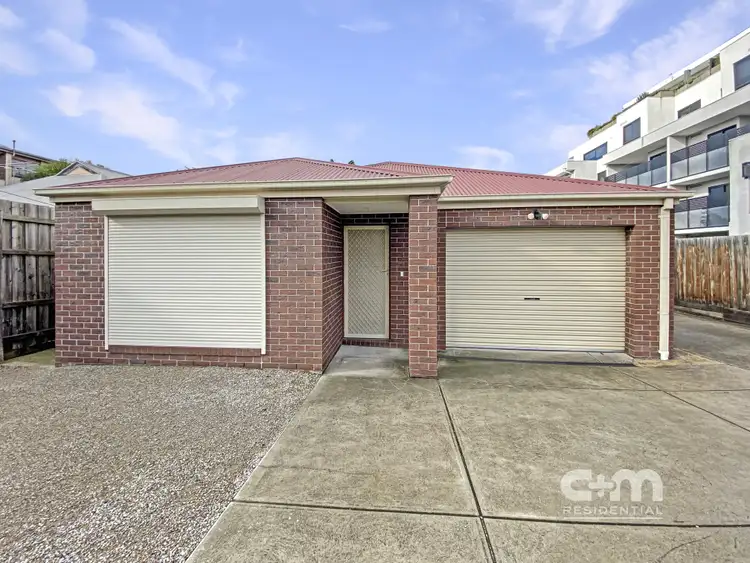 1/328 Pascoe Vale Road, Essendon VIC 3040