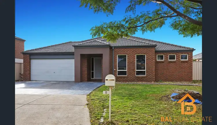 8 Rotarian Place, Melton West VIC 3337