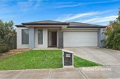 Main view of Homely house listing, 30 Fantail Way, Brookfield VIC 3338
