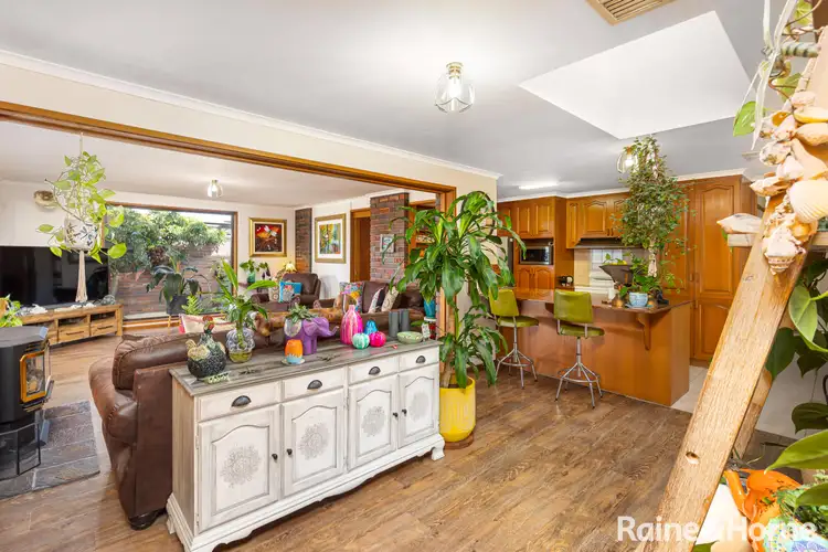 Fifth view of Homely house listing, 23 Merinda Crescent, Kooringal NSW 2650