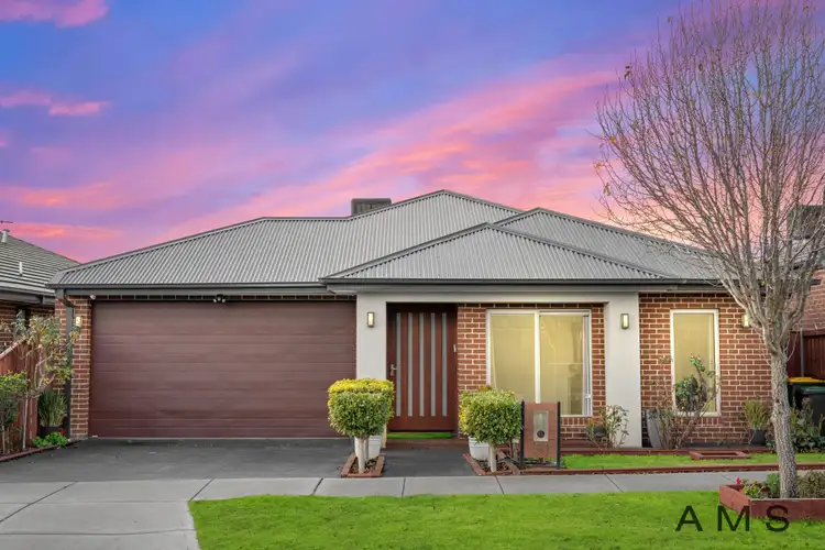 50 Primrose Crescent, Mickleham VIC 3064