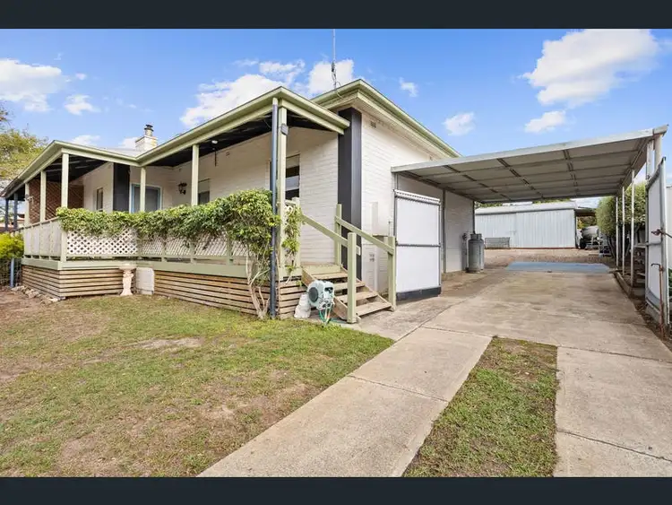 18 Pamir Court