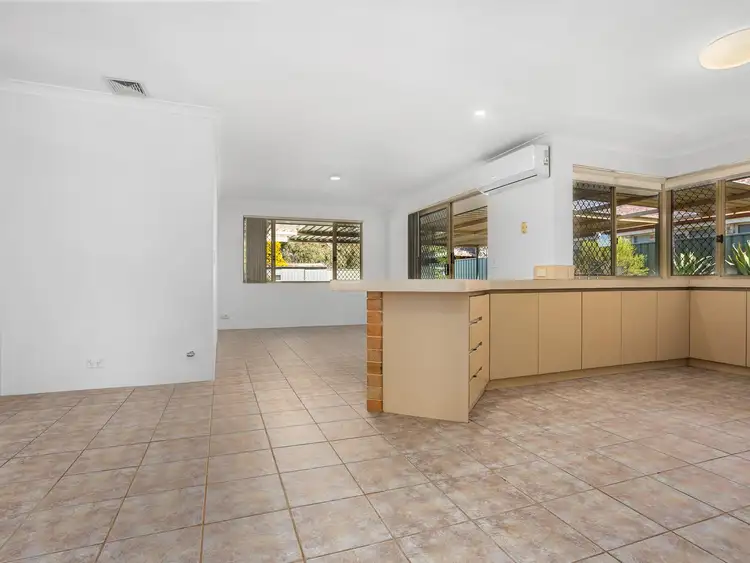 Sixth view of Homely house listing, 24 Molloy Circuit, Atwell WA 6164