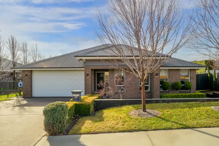 131 Diamond Drive, Orange NSW 2800