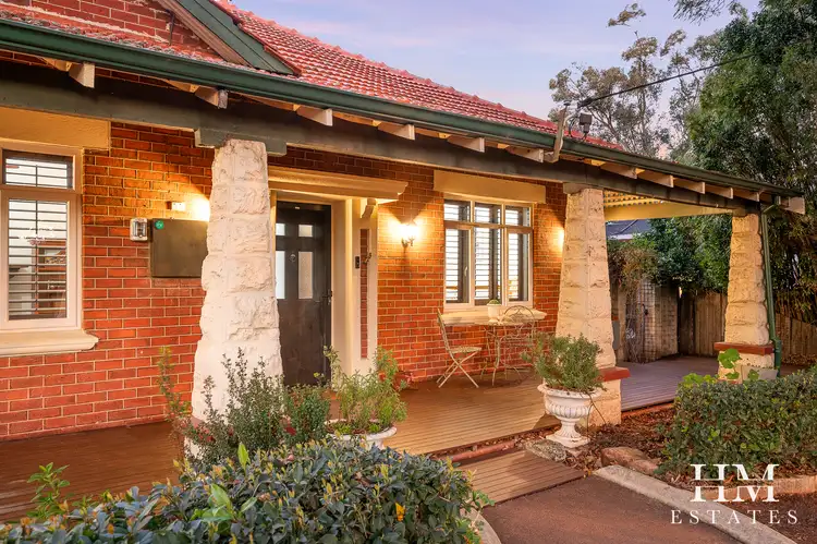 54 East Street, Guildford WA 6055
