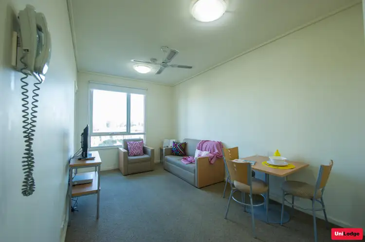 1/800 Swanston Street, Carlton VIC 3053