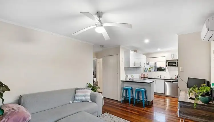 Third view of Homely unit listing, 2/111 Grosvenor Street, Morningside QLD 4170