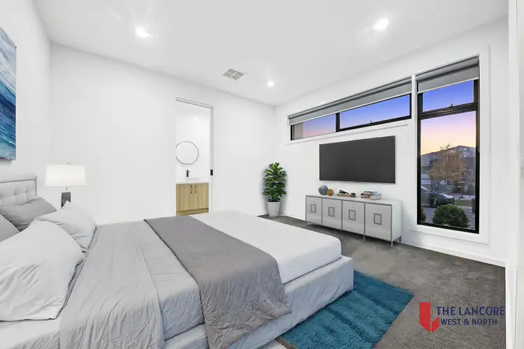 28 Gundagai  Circuit, Kalkallo VIC 3064