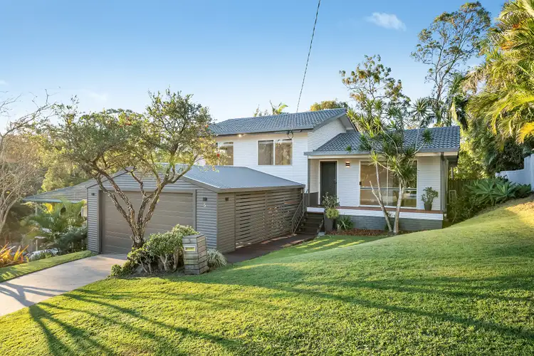 5 Tuttumburra Court, Ferny Hills QLD 4055