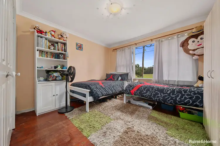 Fifth view of Homely house listing, 8 Rhondda Street, Smithfield NSW 2164